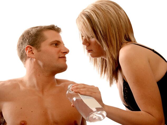 Dapat kang gumamit ng massage oil sa panahon ng ehersisyo upang palakihin ang iyong ari.